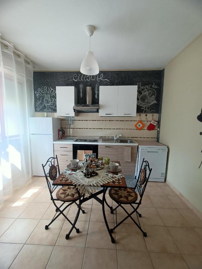 Casa Esemes Apartment Giarre Bagian luar foto